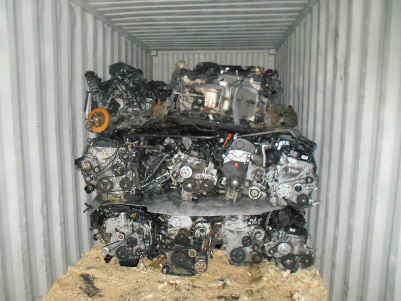 Used Japanese car parts export to Malaysia ,used parts japan